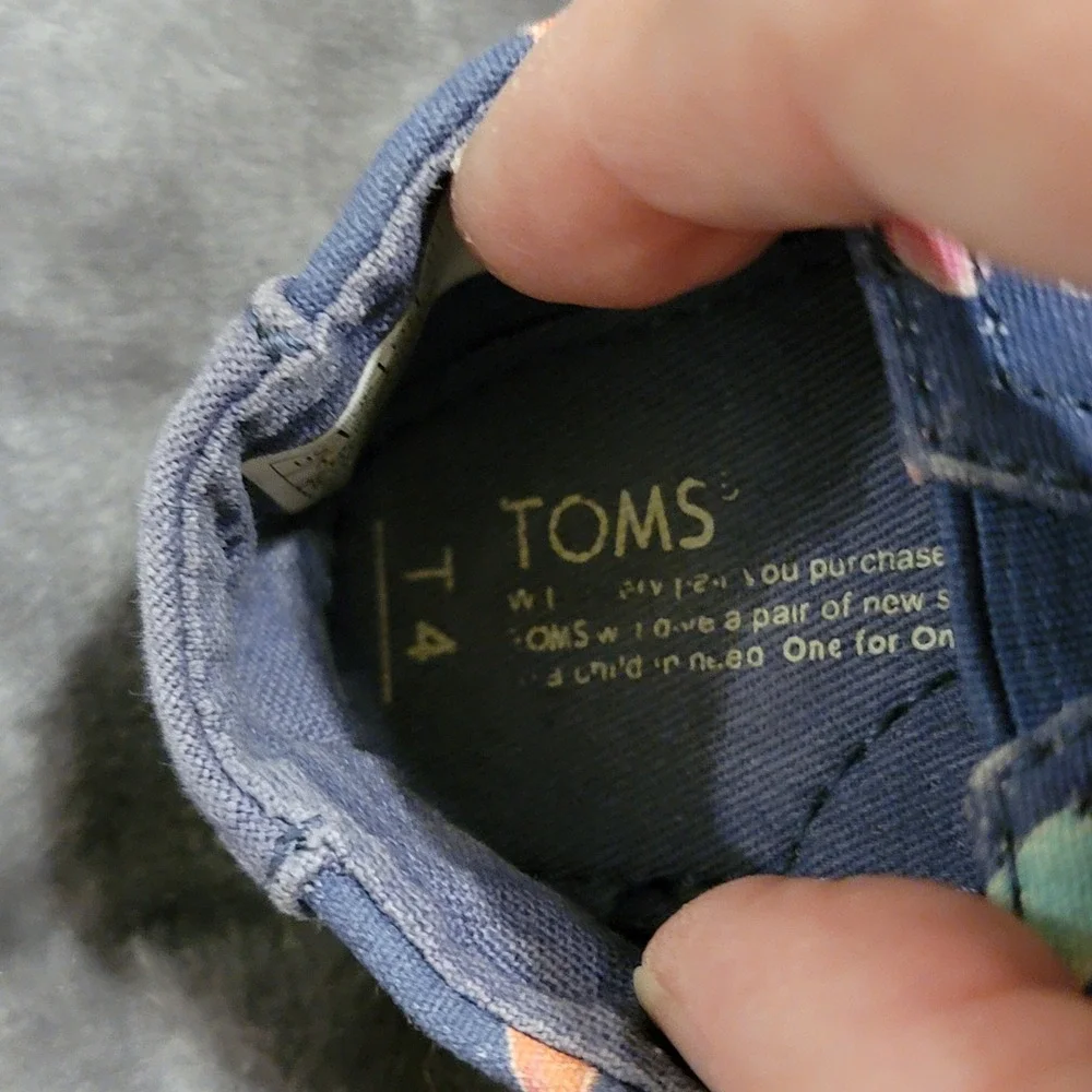 TOMS Alpargata Shoes Kids Size 4 Navy Blue Excellent Popsicle Print Slip On